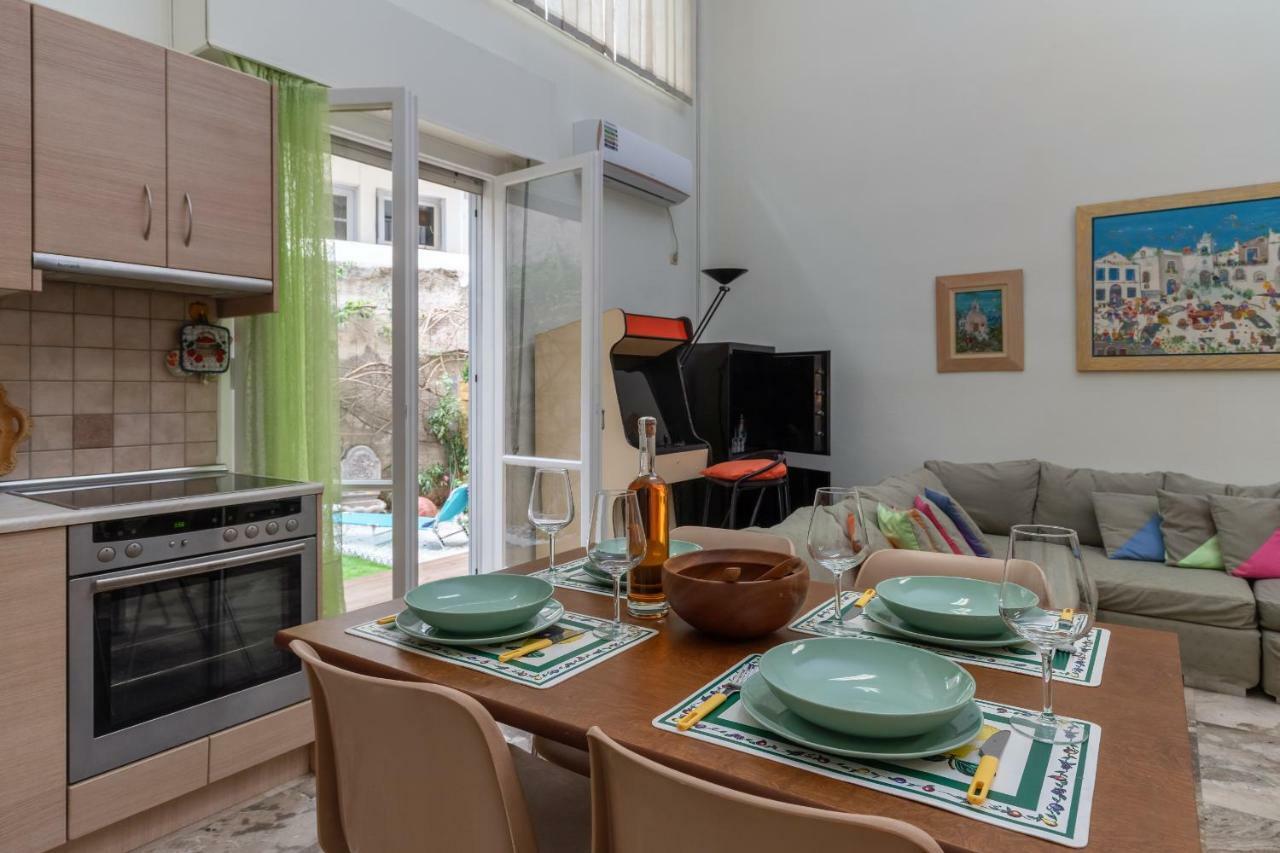 Acropolis Koukaki Loft Private Garden Lejlighed Athen Eksteriør billede